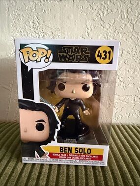 Funko Pop! Ben Solo Figure - Black, Red, Blue Accents